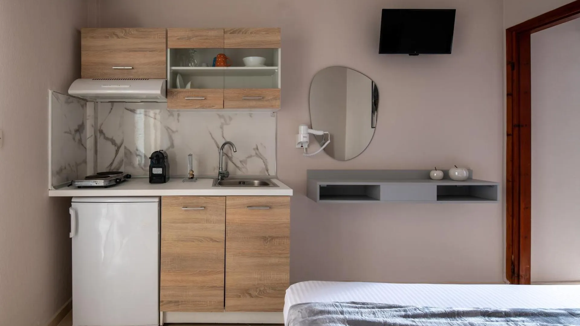 Ferienwohnung House Giota Sarti Apartment
