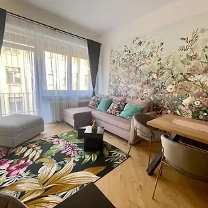  Apartment Brand New #hollan#3bedr#2bathr#freeparking Ungarn