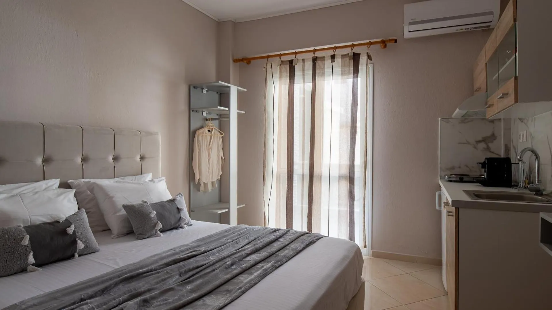 House Giota Apartment Sarti